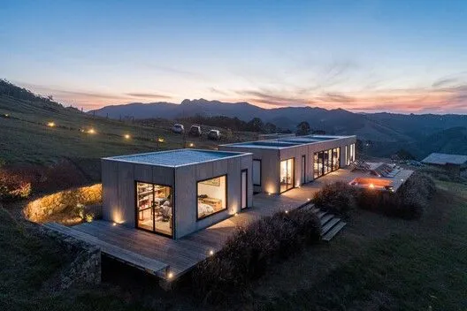 Casa panorâmica na serra